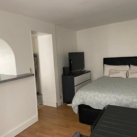 Tres Bel Appartement Montmartre Paris Ngoại thất bức ảnh