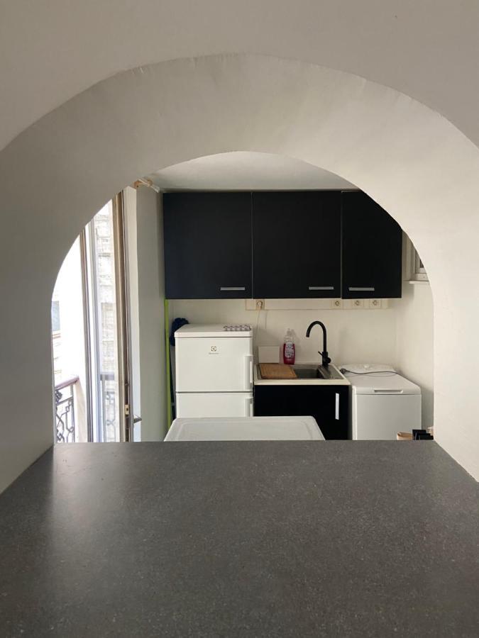 Tres Bel Appartement Montmartre Paris Ngoại thất bức ảnh